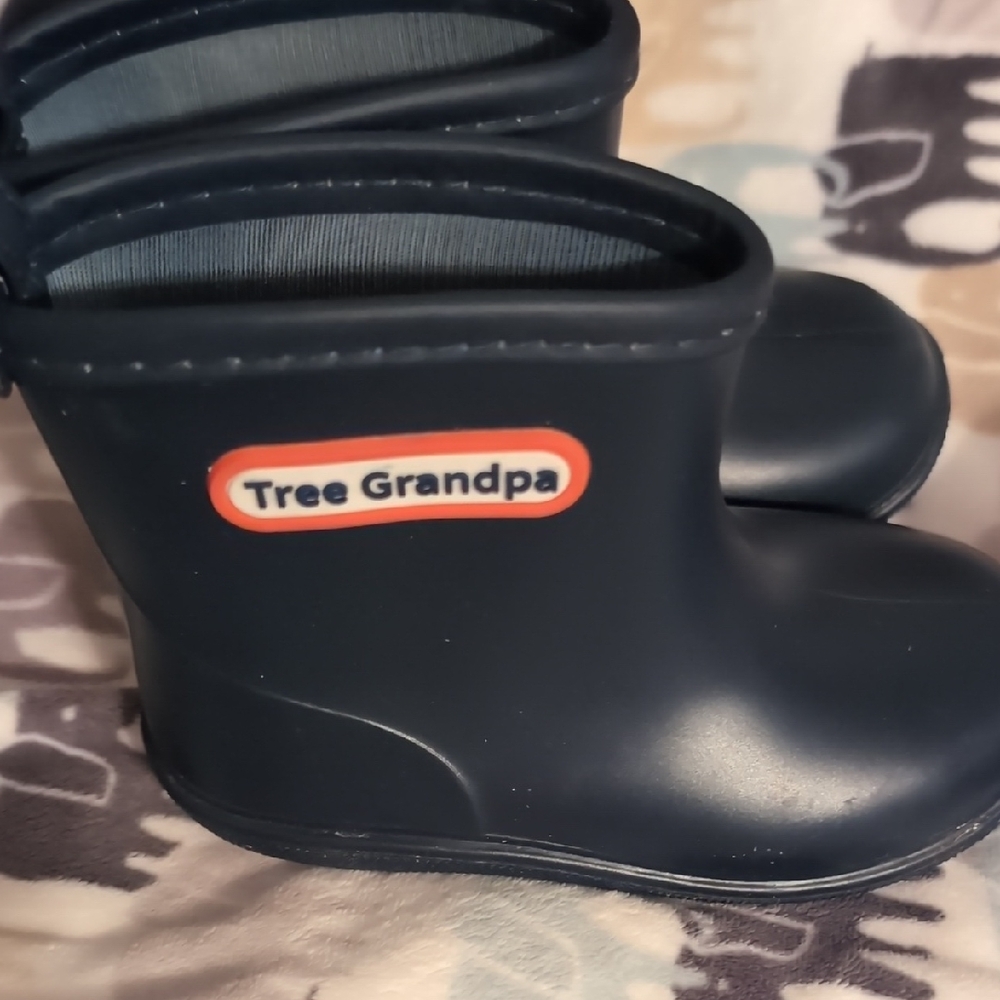 Kids Navy Rain Boots